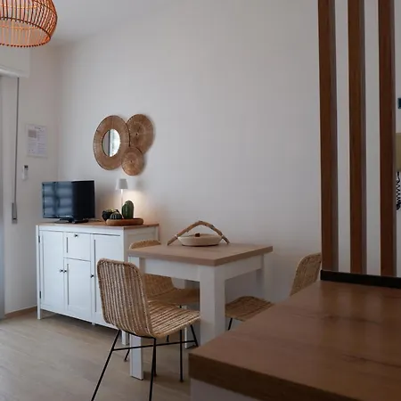 Apartment Casa Mirablu-seafront